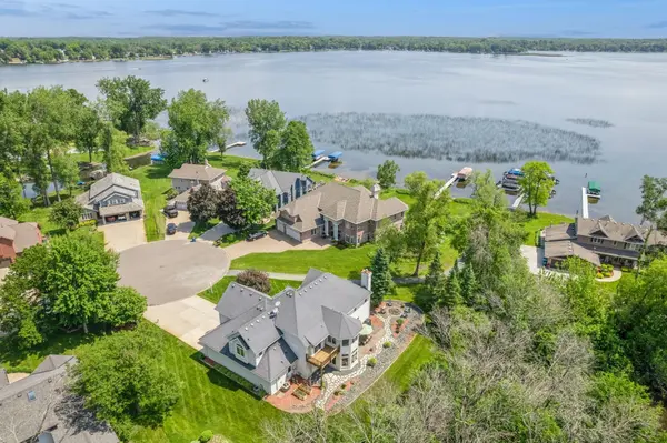 21877 Iden Avenue CT N, Forest Lake, MN 55025