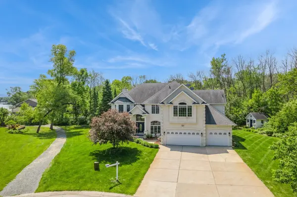 21877 Iden Avenue CT N, Forest Lake, MN 55025