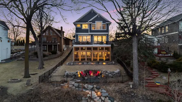 3100 Island View DR, Mound, MN 55364