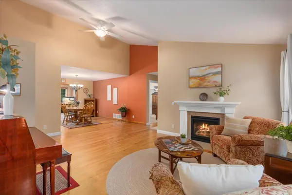 2040 46th AVE, Elk Mound, WI 54739