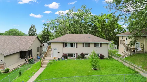 4616 Taylor ST NE, Columbia Heights, MN 55421