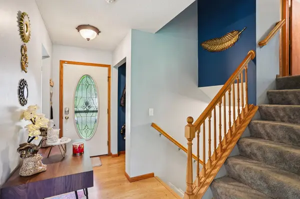 721 Conestoga TRL, Chanhassen, MN 55317