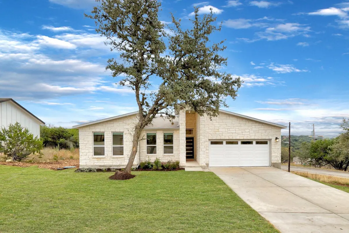 4905 Thunderbird ST, Lago Vista, TX 78645