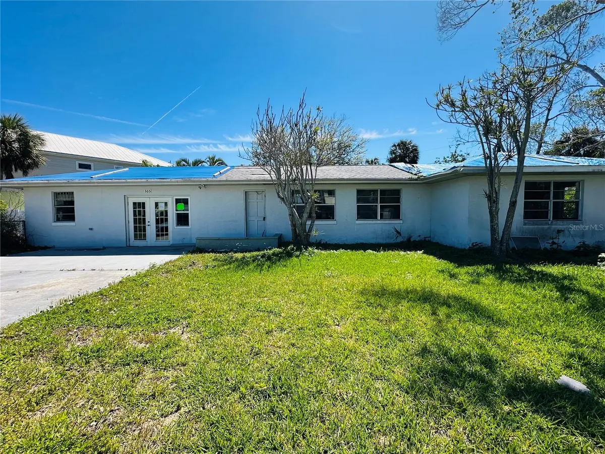 305 59TH ST, Holmes Beach, FL 34217