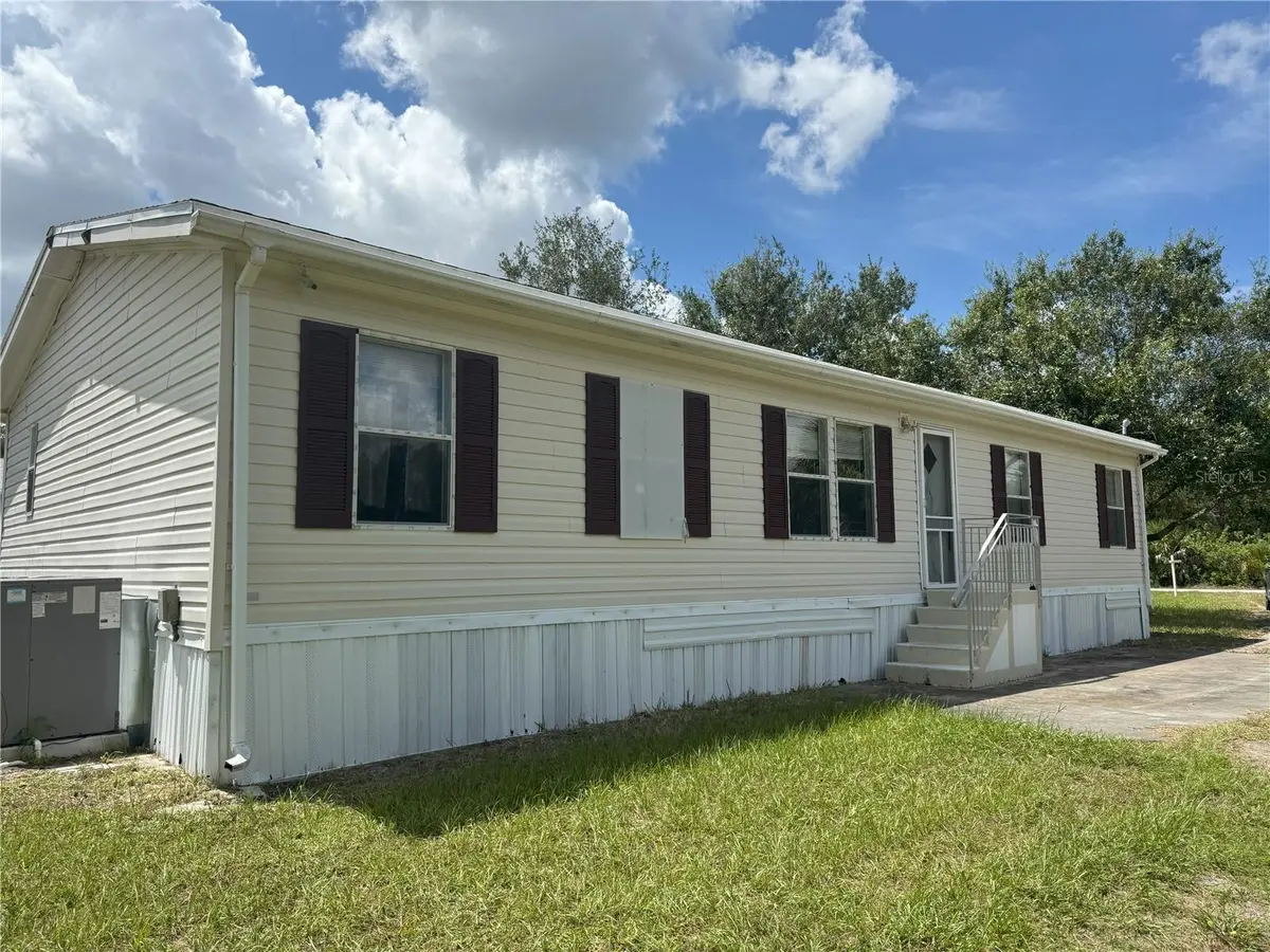 5780 SWAYING PALM DR, Punta Gorda, FL 33982