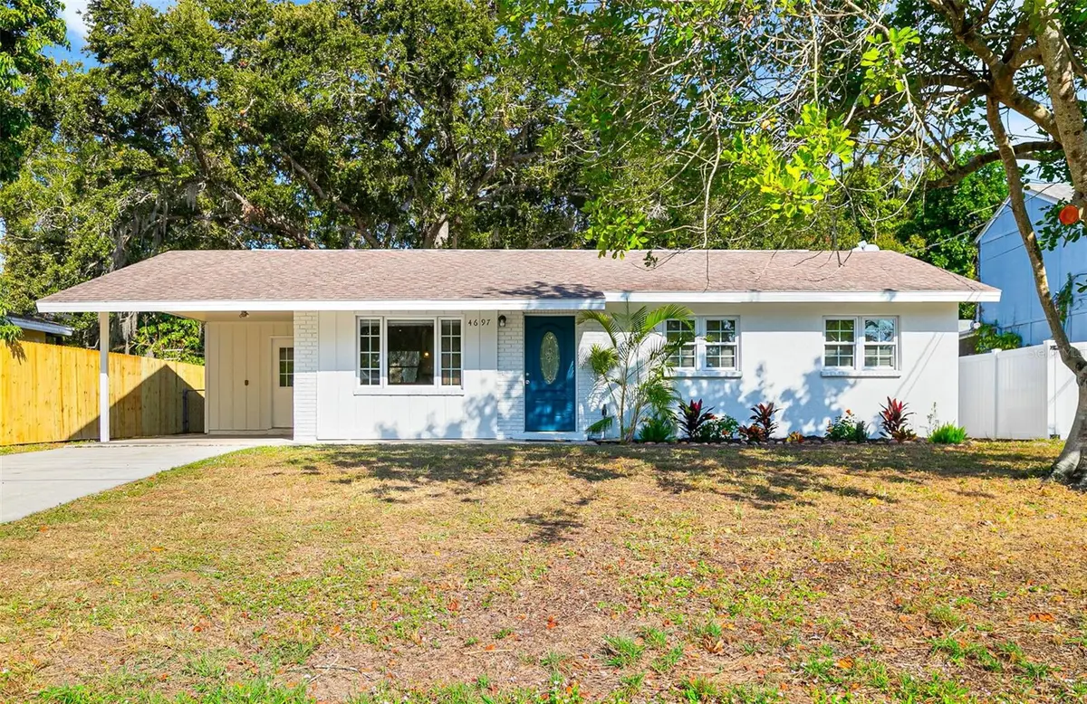 4697 LINWOOD ST, Sarasota, FL 34232