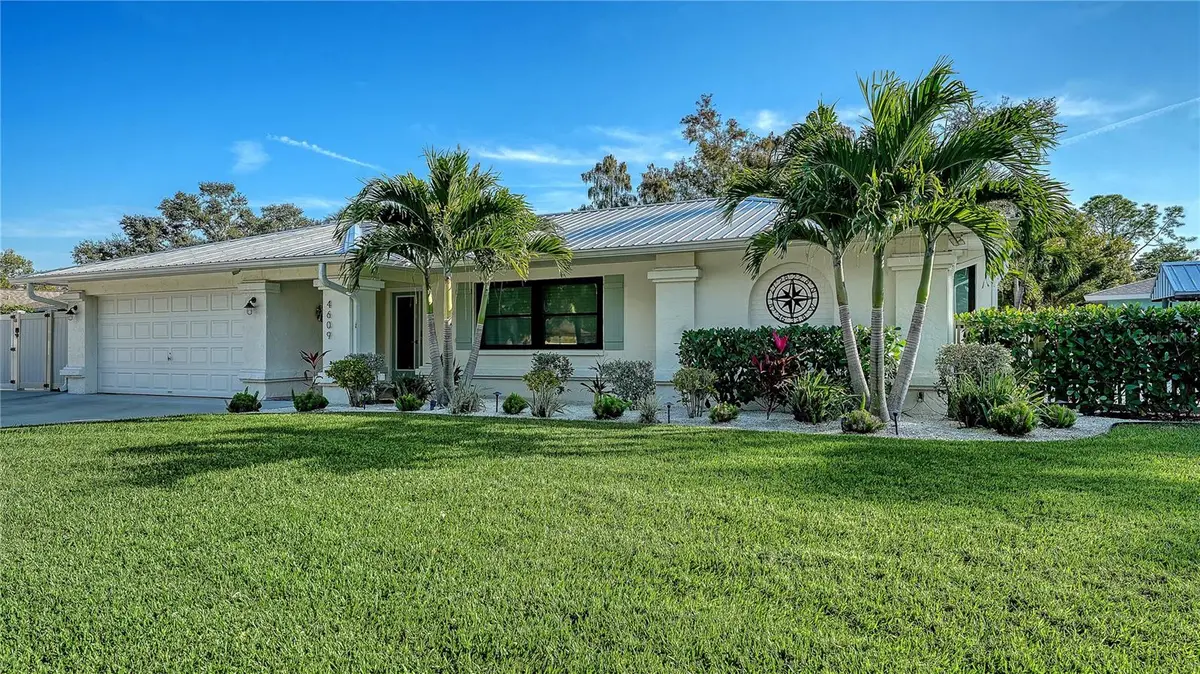 4609 W 33 AVE, Bradenton, FL 34209