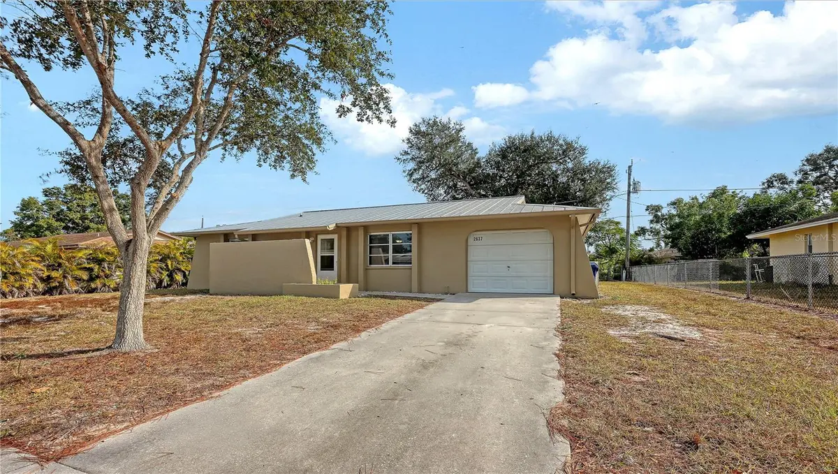2637 JAVA PLUM AVE, Sarasota, FL 34232