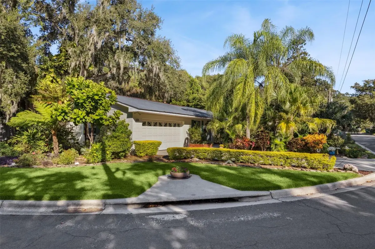 635 MICHIGAN ST, Mount Dora, FL 32757