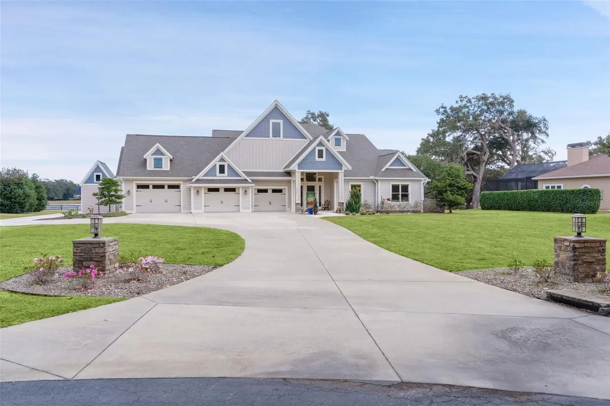 2765 SADDLEBROOK CIR, The Villages, FL 32162