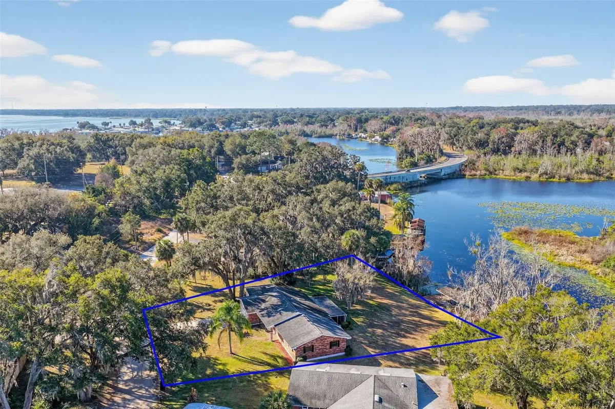4128 HARRY DR, Fruitland Park, FL 34731