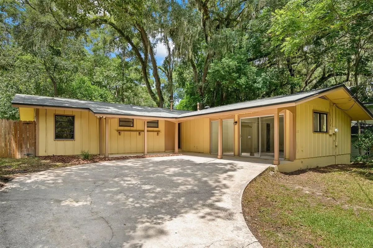 102 NW 27TH TER, Gainesville, FL 32607