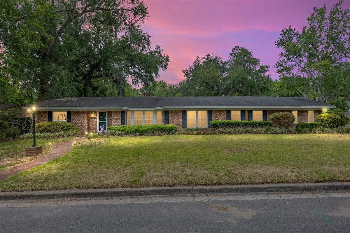 2821 NW 12TH PL, Gainesville, FL 32605