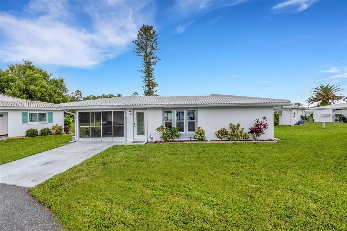 576 CIRCLEWOOD DR #R-3, Venice, FL 34293