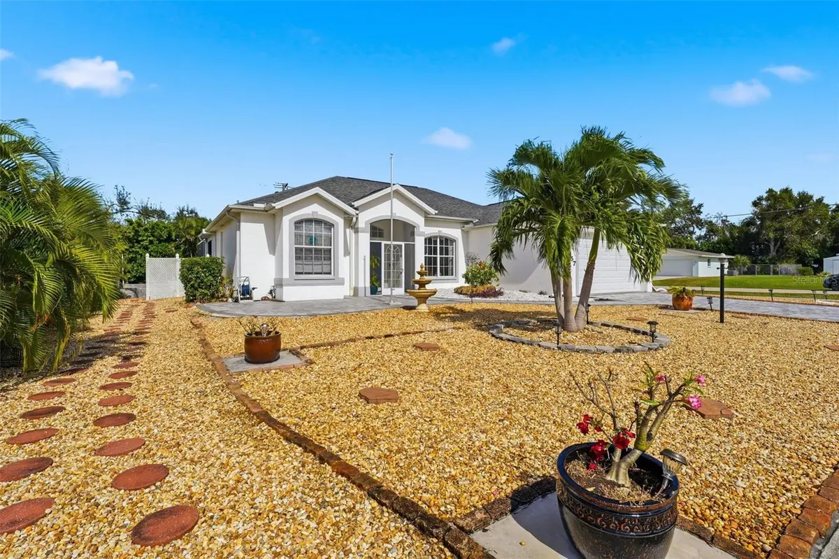 957 CYPRESS AVE, Venice, FL 34285