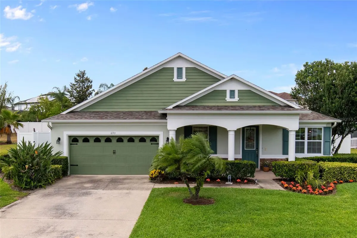 690 CASCADING CREEK LN, Winter Garden, FL 34787