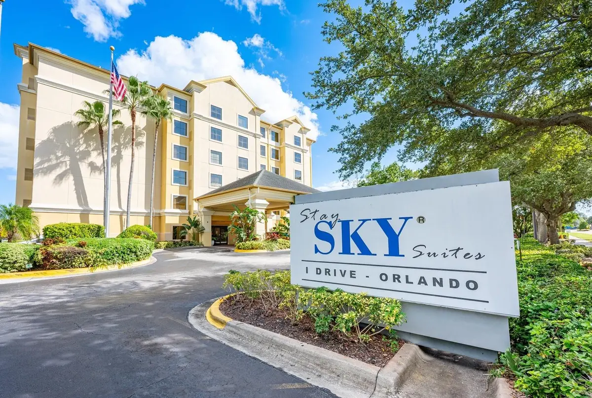 7601 CANADA AVE #215, Orlando, FL 32819