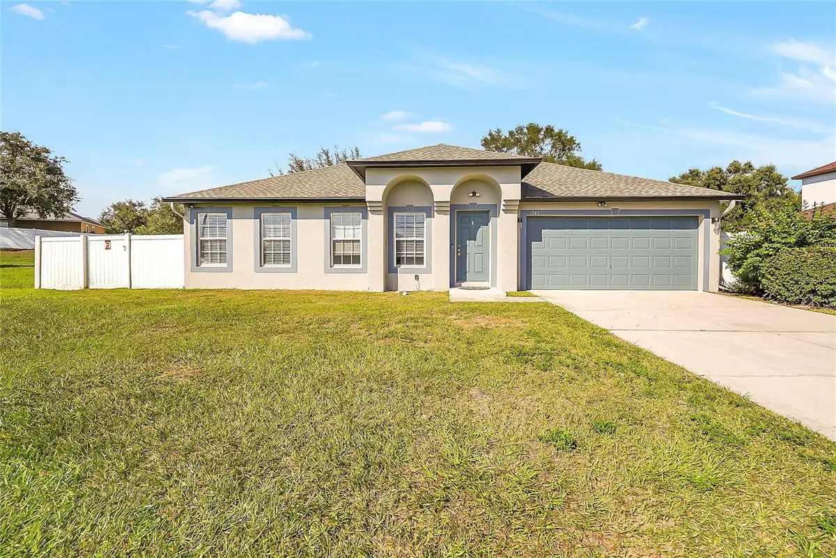 1305 BRENWAY DR, Mascotte, FL 34753