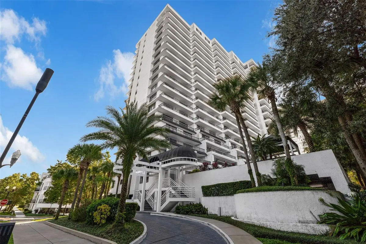 530 E CENTRAL BLVD #1402, Orlando, FL 32801