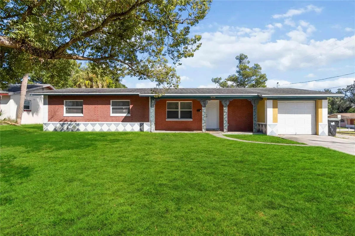 1841 N POWERS DR, Orlando, FL 32818