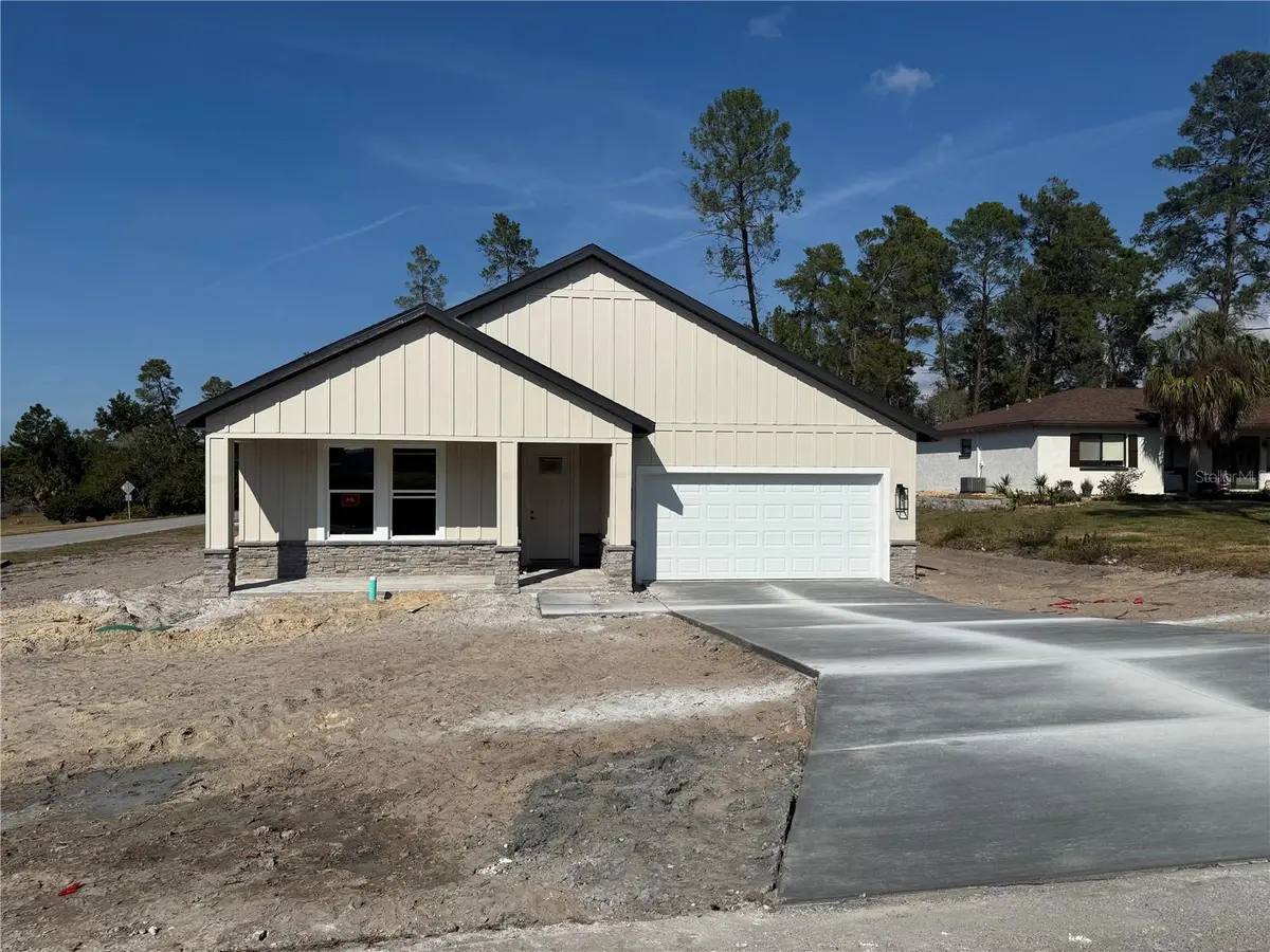 7431 BLACKBIRD AVE, Weeki Wachee, FL 34613