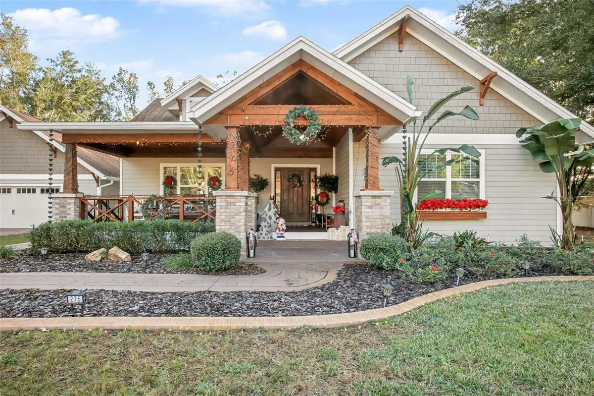 275 W DELAWARE AVE, Lake Helen, FL 32744