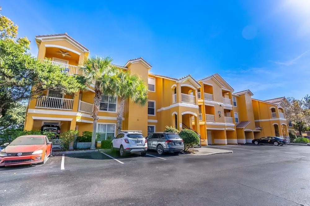 8848 VILLA VIEW CIR #304, Orlando, FL 32821
