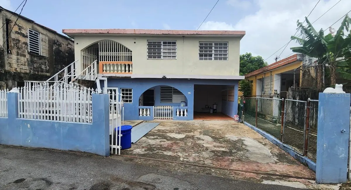 76 La Milagrosa BO. PALMAS, CUCHARILLAS, Catano, PR 00962
