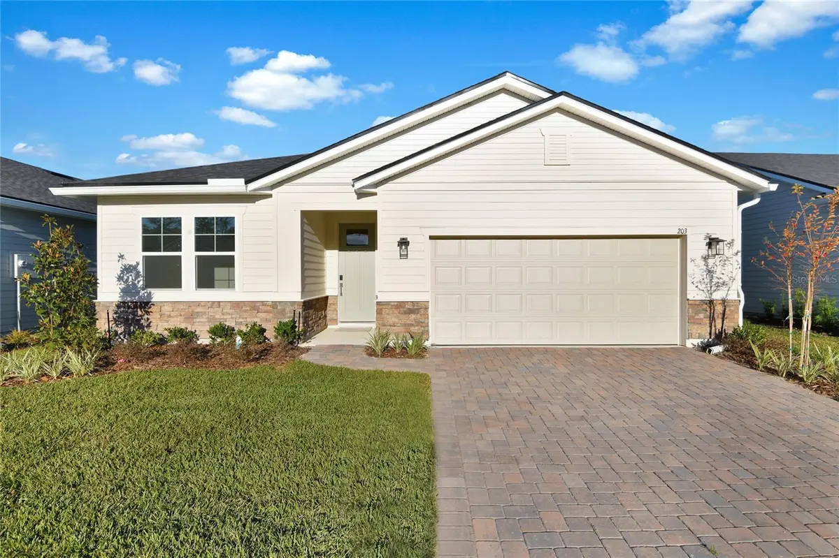 203 ENCLAVE AVE, Palm Coast, FL 32164