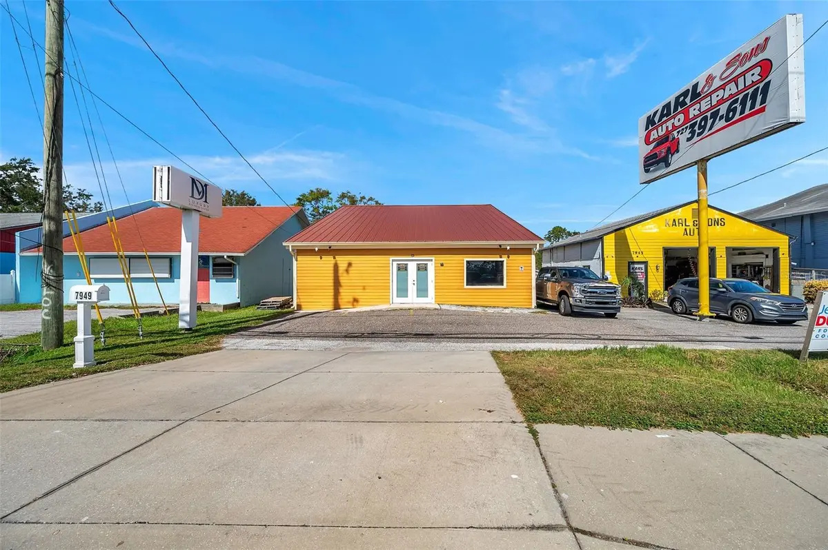 7949 ULMERTON RD, Largo, FL 33771