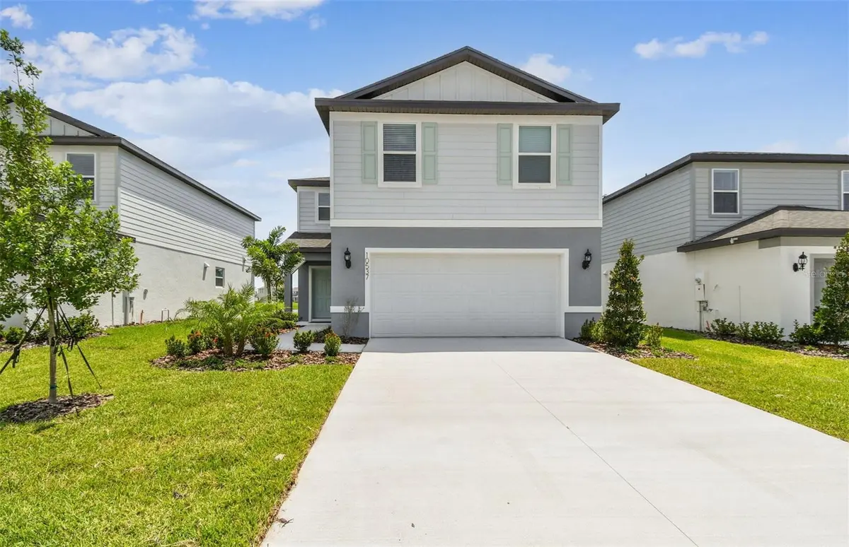 10537 HIDDEN BANKS GLN, Parrish, FL 34219