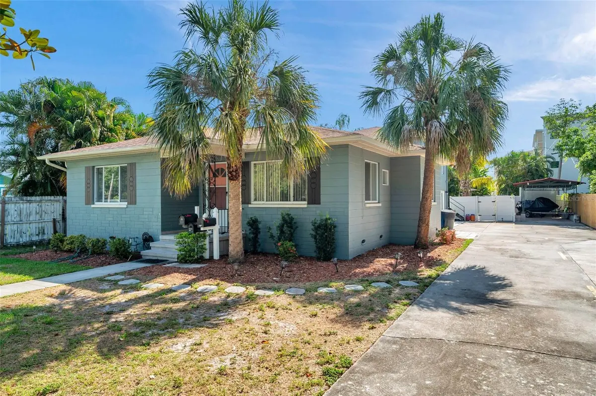1225 26TH ST N, St Petersburg, FL 33713