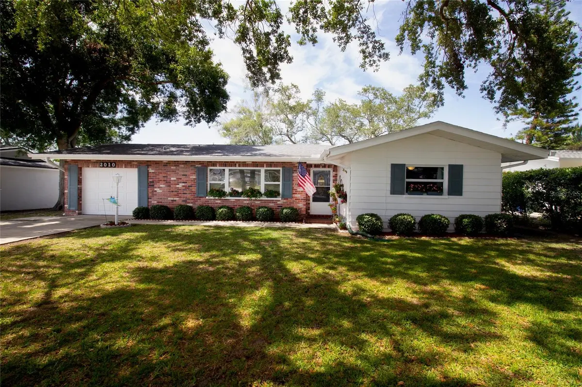 2010 6TH AVE SW, Largo, FL 33770