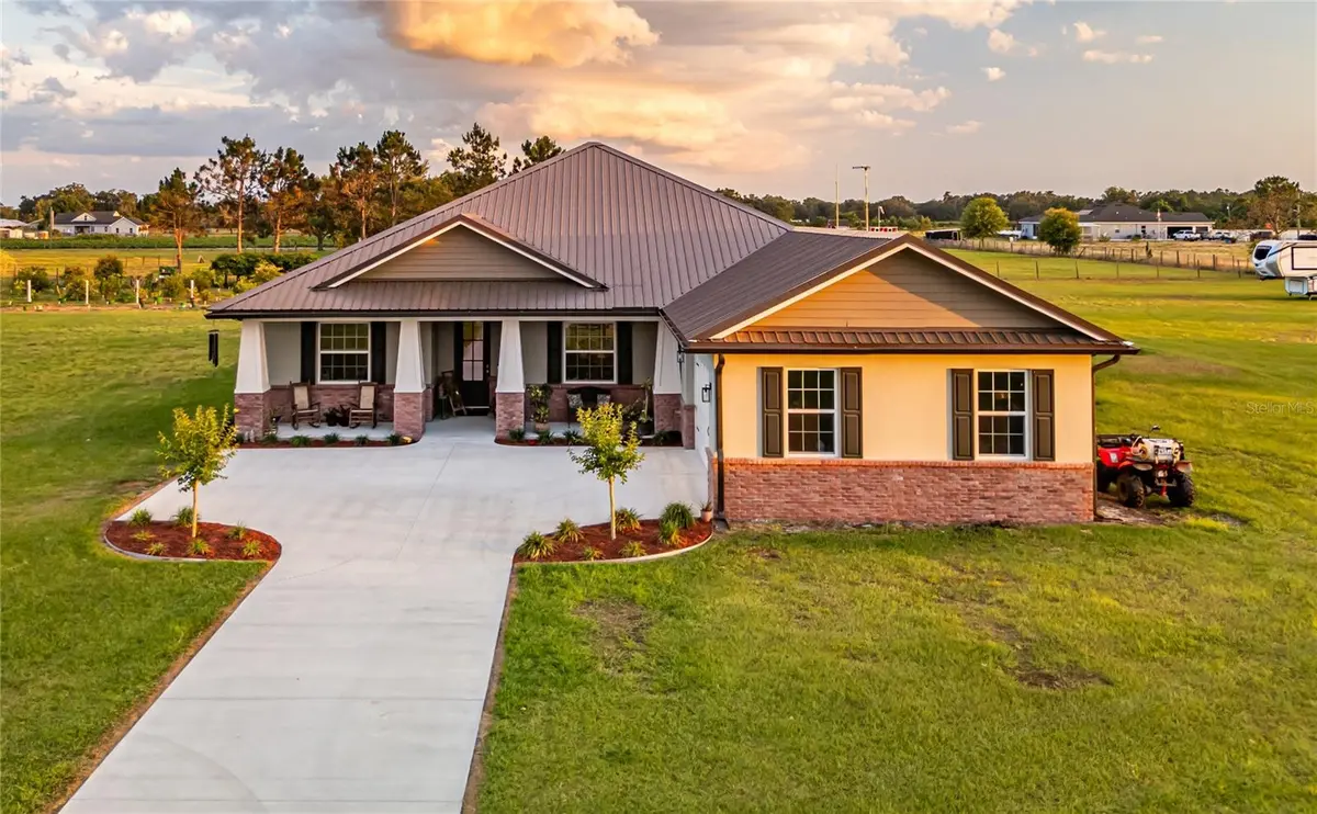 3713 OLD MULBERRY RD, Plant City, FL 33567