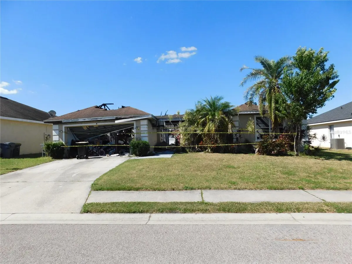 8706 FORT SOCRUM VILLAGE PL, Lakeland, FL 33810