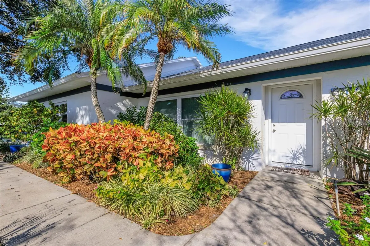 2010 7TH PL SW, Largo, FL 33770