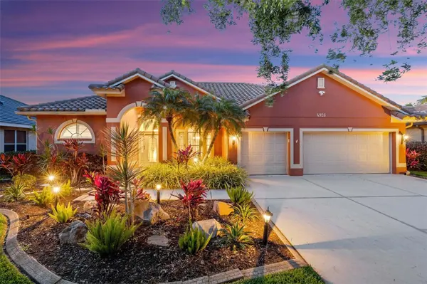 4926 SABAL LAKE CIR, Sarasota, FL 34238