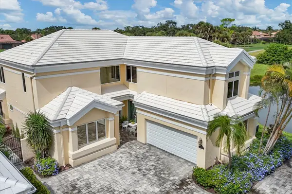 7728 CLUB LN, Sarasota, FL 34238