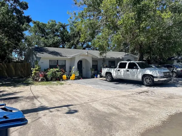 1026 61ST AVENUE DR E, Bradenton, FL 34203
