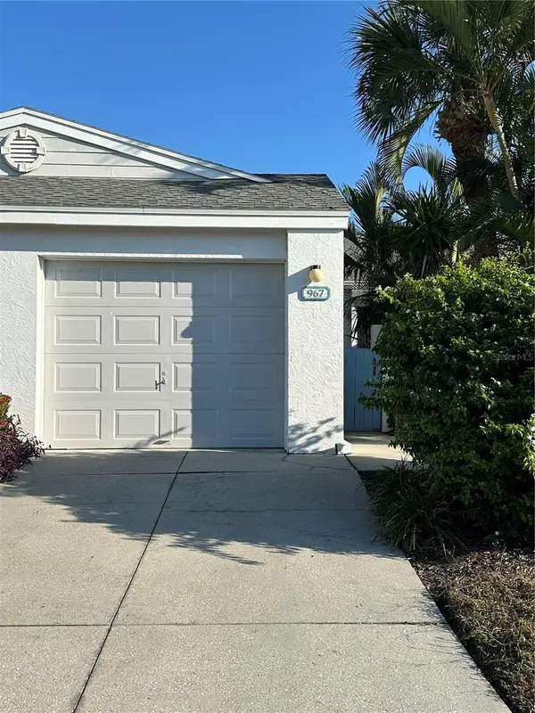 967 WATERSIDE LN, Bradenton, FL 34209
