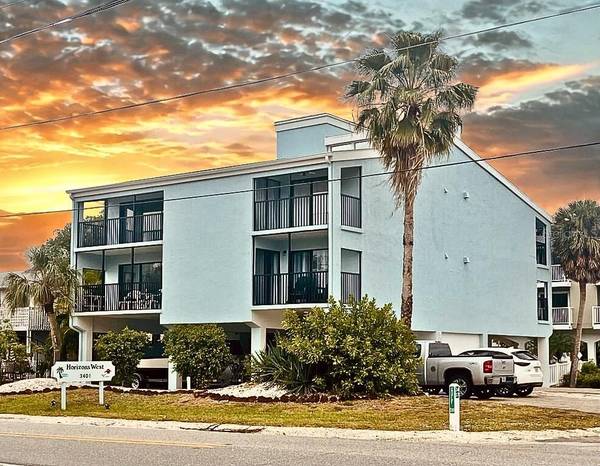 Holmes Beach, FL 34217