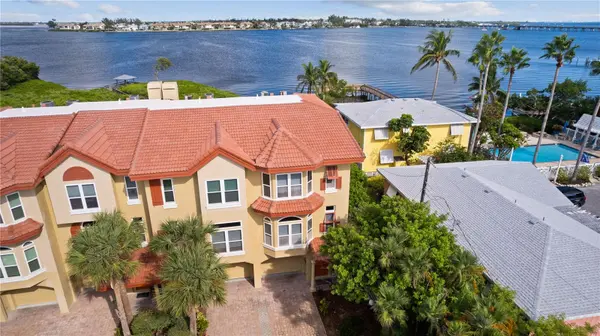 301 17TH ST N, Bradenton Beach, FL 34217