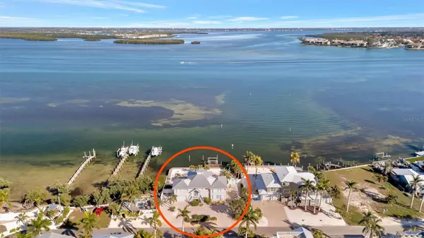 2215 AVENUE A, Bradenton Beach, FL 34217