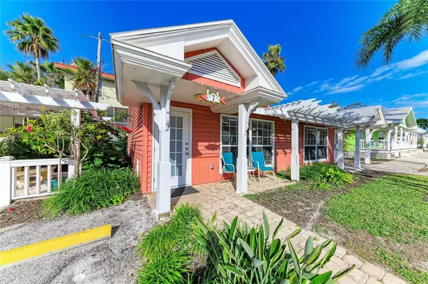 1603 GULF DR N #7, Bradenton Beach, FL 34217