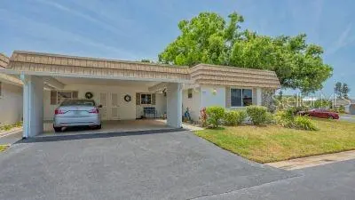 2016 RIVERBLUFF Pkwy #V328, Sarasota, FL 34231