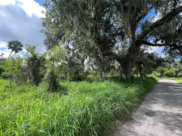 ASH ST,  Arcadia,  FL 34266