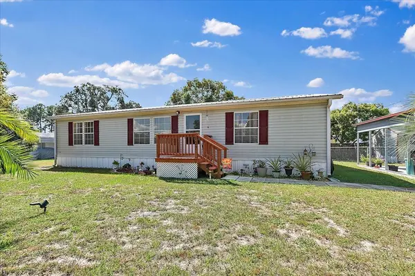 107 INDIANA ST, Crescent City, FL 32112