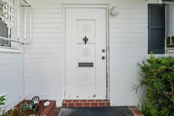 409 MANHATTAN AVE, Daytona Beach, FL 32118