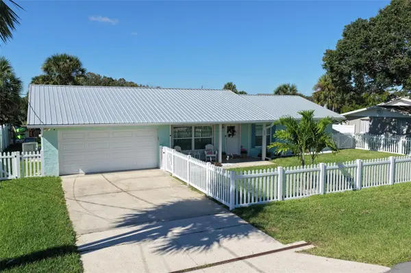 123 AVALON AVE, Flagler Beach, FL 32136