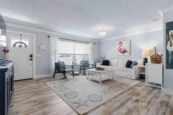 123 AVALON AVE, Flagler Beach, FL 32136